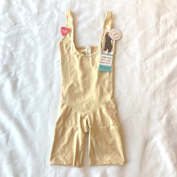 Assets By Spanx Shaping Open Bust Bodysuit Medium M Naked 10127 NWT - Picture 1 of 8